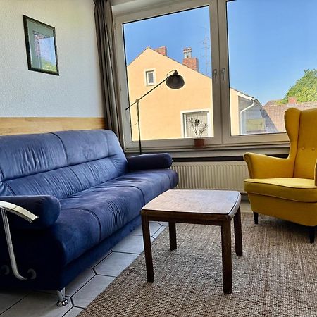 Purple Kitchen - Apartment Mit Grosser Wohnkueche Bremerhaven Bagian luar foto